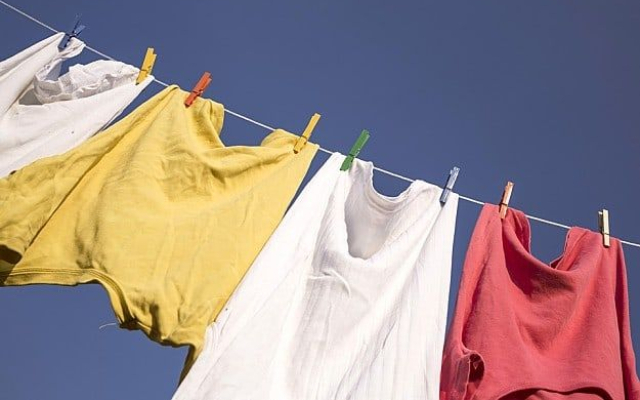 校服定做厂家定制的什么校服面料容易褪色 校服定做厂家定制的什么校服面料容易褪色