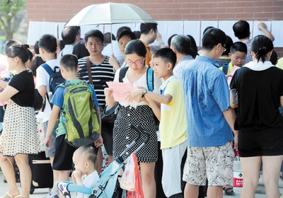 从尺寸选择到日常保养,全方位指导新生如何正确使用学生校服 从尺寸选择到日常保养,全方位指导新生如何正确使用学生校服