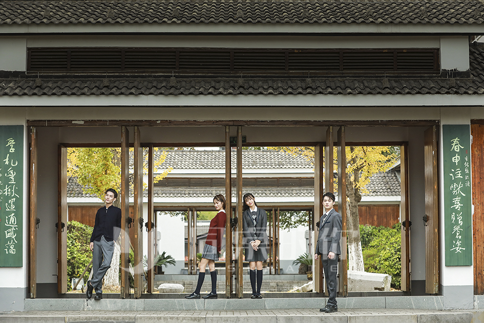 早春来袭!解锁学生校服新色号,你的校园时尚密码在这里! 早春来袭!解锁学生校服新色号,你的校园时尚密码在这里!