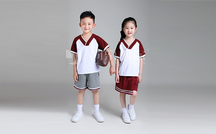 校服怎么代理