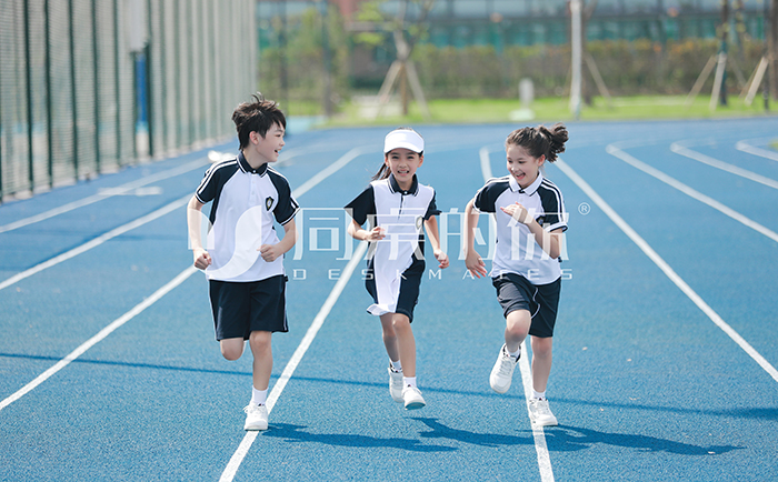 小学校服定做多少钱
