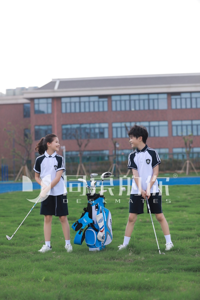 江苏校服定制-为什么现在的校服那么贵 江苏校服定制-为什么现在的校服那么贵