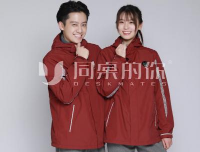 冲锋衣校服定制哪家好？