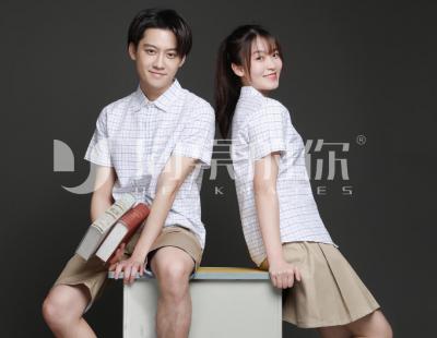 为什么说校服代理加盟是一门长期做的生意