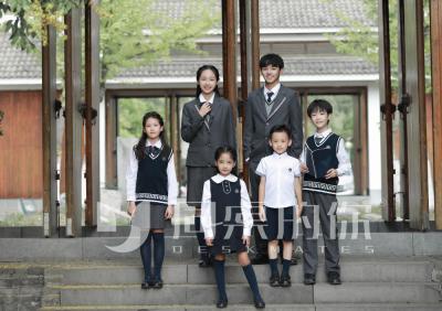校服采购的学问：细节比价格更值得反复掂量